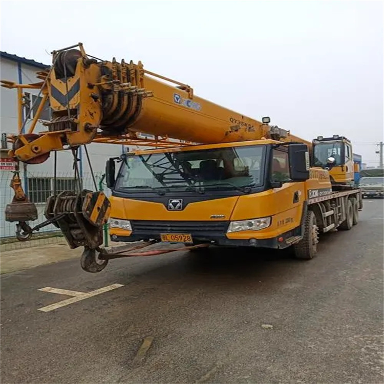 大悟吊车出租保险：全面覆盖，安全无忧